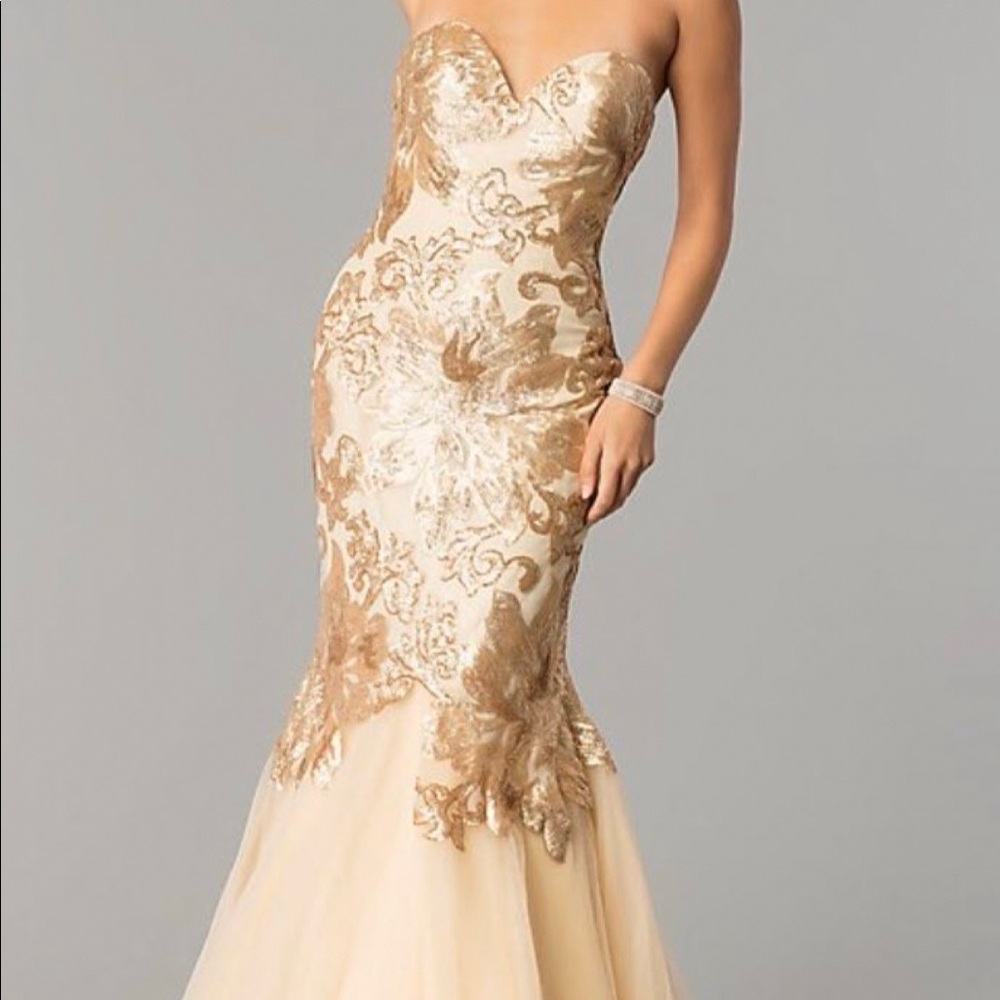 Brand new prom dress